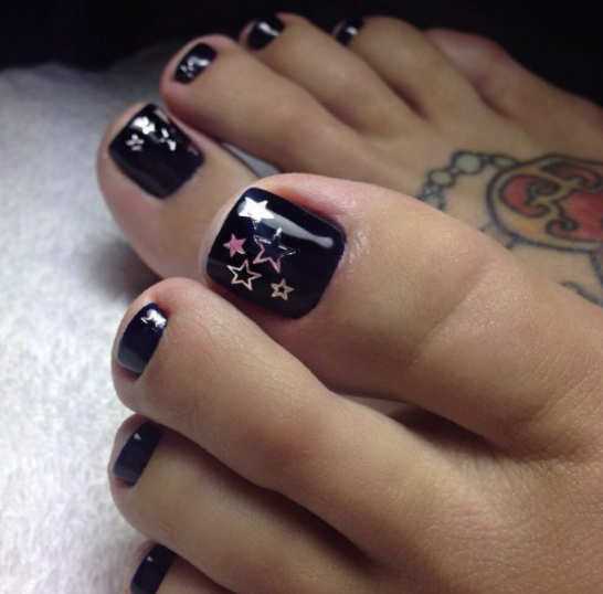 Pedicure 2023 and 10 photos with ideas